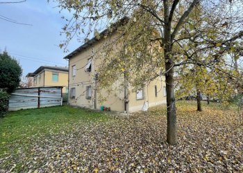 Casa indipendente Via Fratelli Manfredi, Castelnovo di Sotto - foto 4
