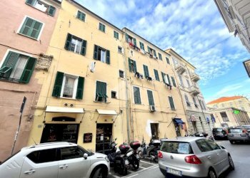 One-room apartment Via Des Geneys, Imperia - photo 1