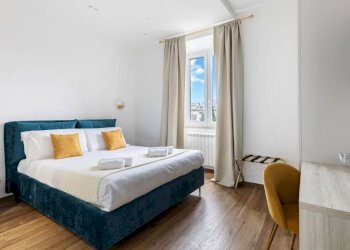 Camera da letto - Three-room apartment via Domenico Fontana, 40, Roma - photo 2