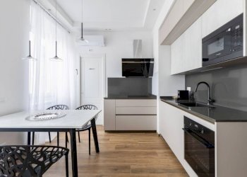 Cucina - Trilocale via Domenico Fontana, 40, Roma - foto 2