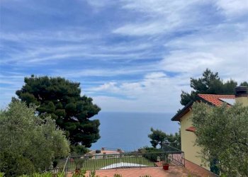 Foto 22 - Villa Via al Castellaretto
 
8, Cervo - foto 22