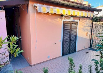 Foto 13 - Villa Via Michele Albavera
 
7, San Bartolomeo al Mare - foto 13