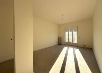 Cucina - Bilocale via Guglielmo Baldessano, 41, Carmagnola - foto 11