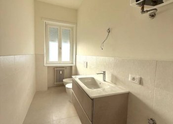 Bagno - Bilocale via Guglielmo Baldessano, 41, Carmagnola - foto 22