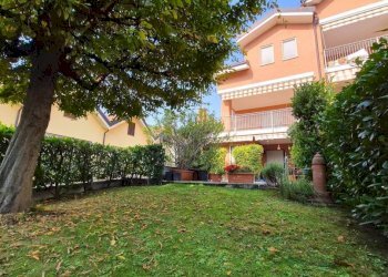 Giardino - Trilocale via Marengo, 3, San Mauro Torinese - foto 1