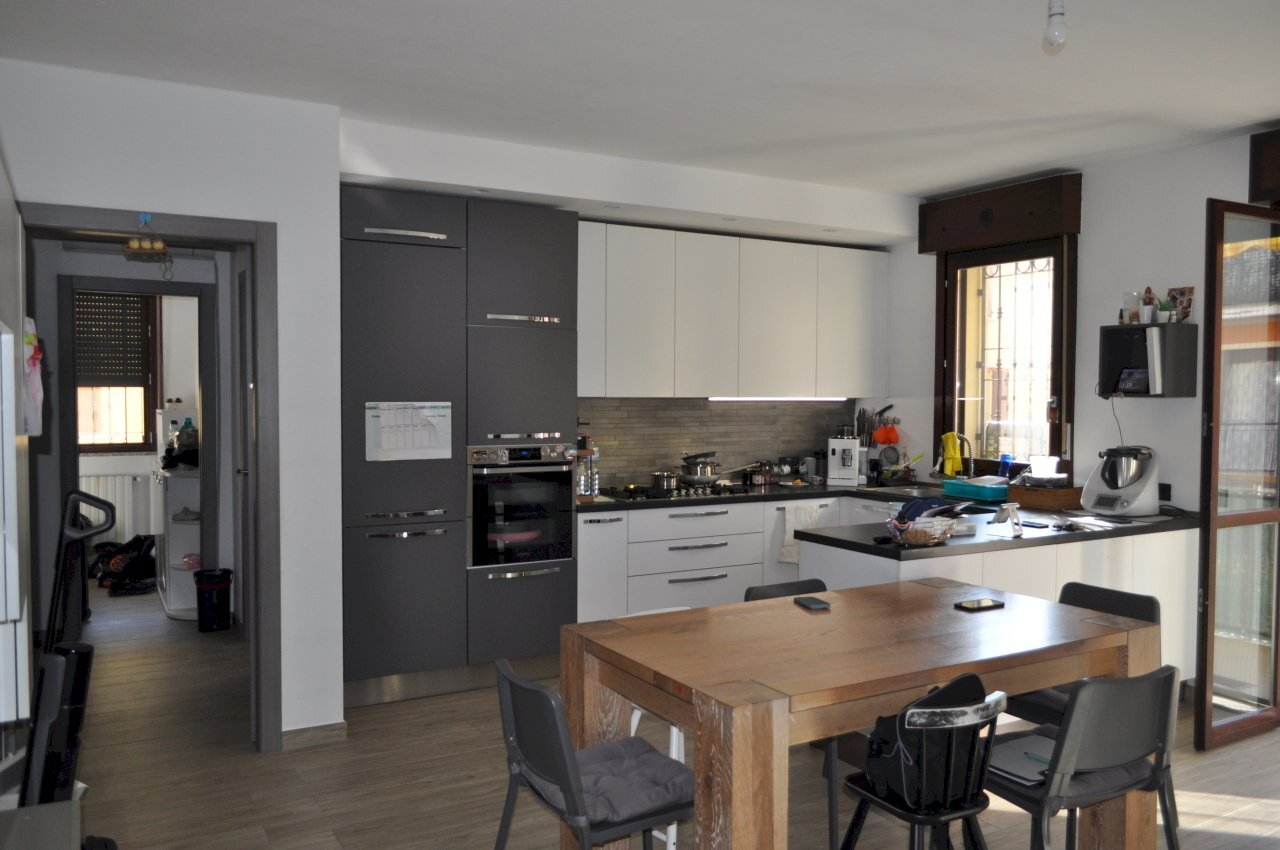 DSC_0001.JPG - Three-room apartment Via Bussolati, Fontanellato - photo 1