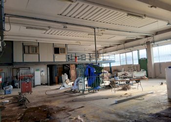 5b75bfc6-2e00-4f4e-a23c-75c1998e21e9.jpg - Locale Commerciale Terni - foto 4