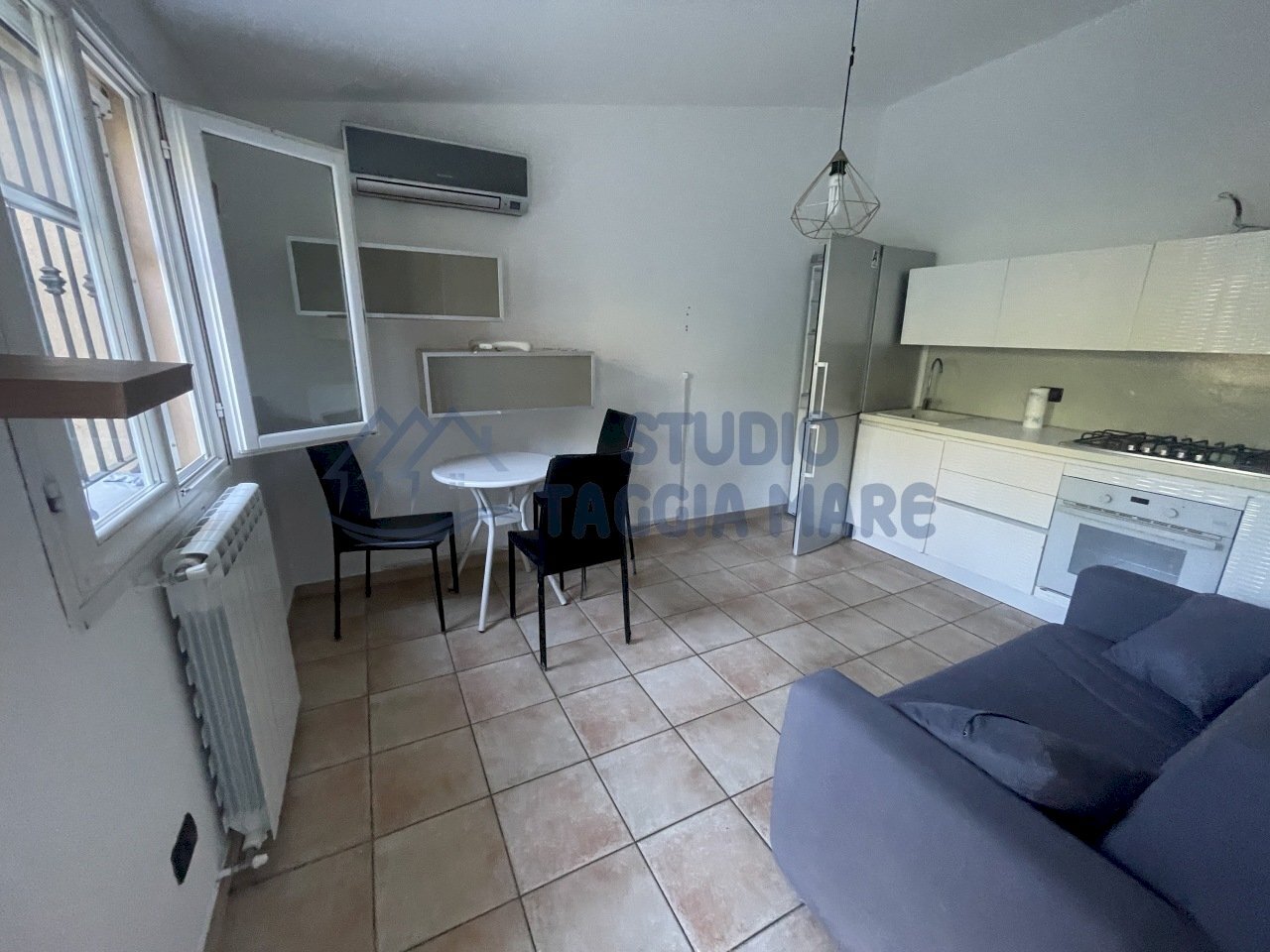 IMG_7934.JPG - Porzione di casa Strada per i Piani, Castellaro - foto 3