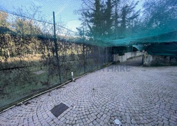 IMG_7930.JPG - Porzione di casa Strada per i Piani, Castellaro - foto 1