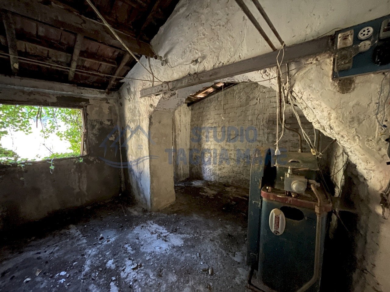 IMG_6674.JPG - Casa indipendente Via Vittorio Emanuele II, Imperia - foto 3