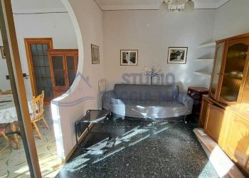 WhatsApp Image 2026-01-02 at 15.54.41.jpeg - Trilocale Via Cristoforo Colombo, Taggia - foto 2