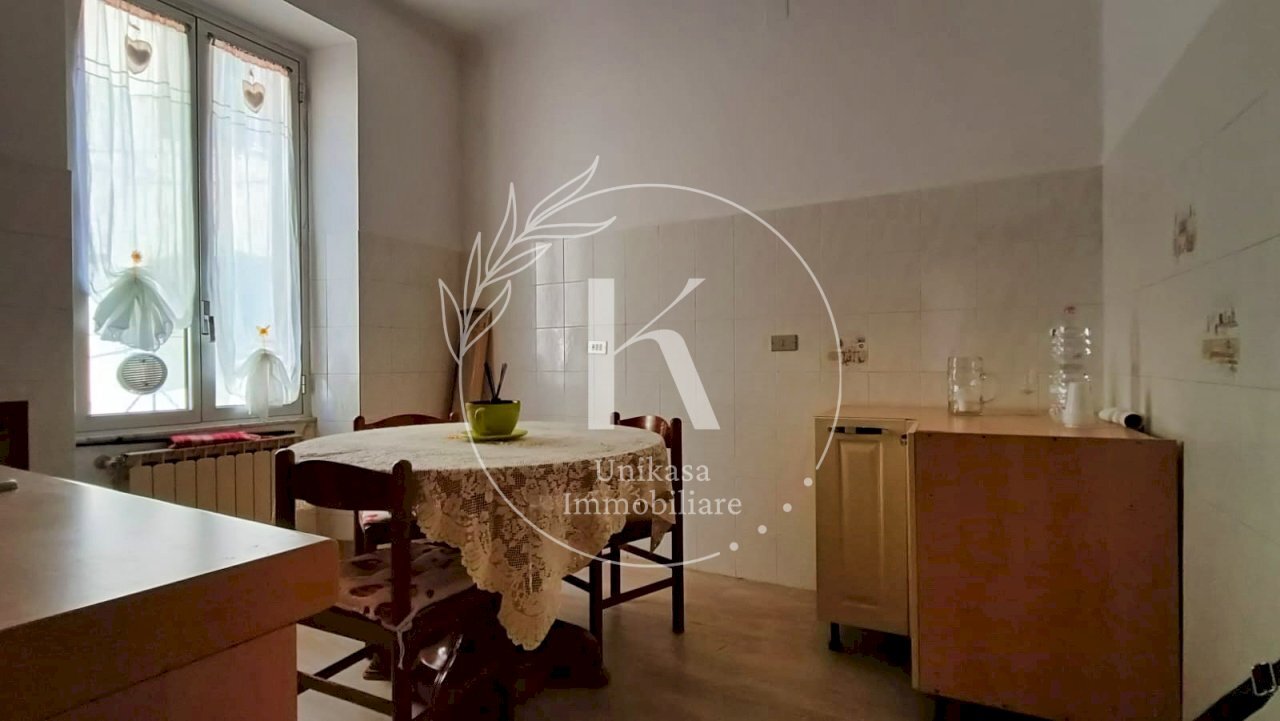 WhatsApp Image 2025-12-29 at 18.49.41 (1).jpeg - Trilocale Via Don Giovanni Minzoni, Quiliano - foto 1