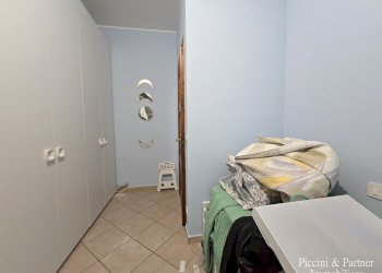 24.jpg - Quadrilocale Via George Byron 59, Tuoro sul Trasimeno - foto 24