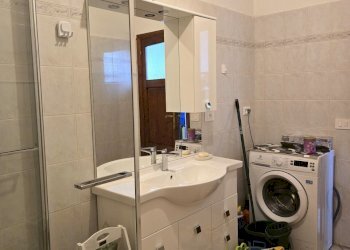 28.jpg - Quadrilocale Via George Byron 59, Tuoro sul Trasimeno - foto 28