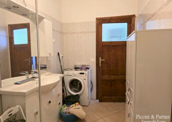 29.jpg - Quadrilocale Via George Byron 59, Tuoro sul Trasimeno - foto 29