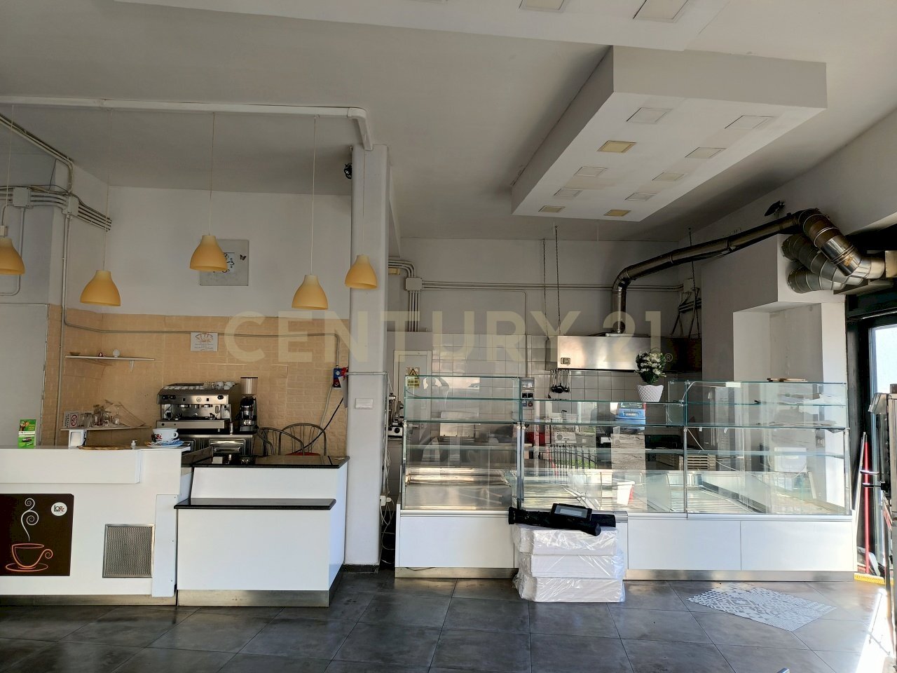 3.jpg - Commercial Premises Via Medaglie D'oro  86, Catania - photo 3