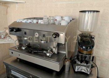 8.jpg - Locale Commerciale Via Medaglie D'oro  86, Catania - foto 8