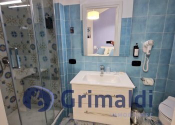 027.jpg - Quadrilocale Via San Biagio dei Librai 121, Napoli - foto 16