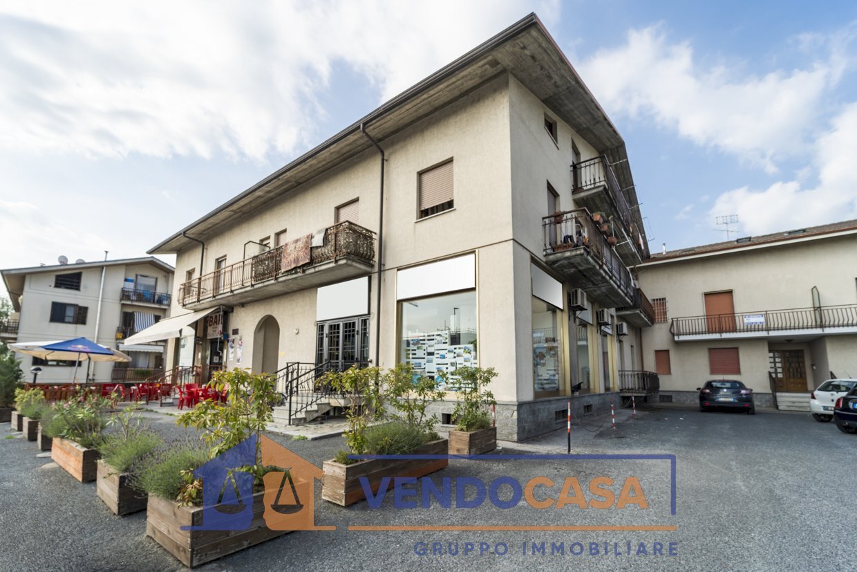 Commercial Premises Busca - photo 1