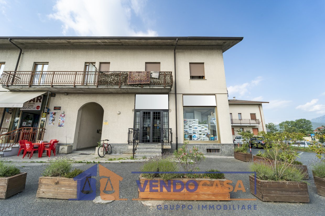 Commercial Premises Busca - photo 3