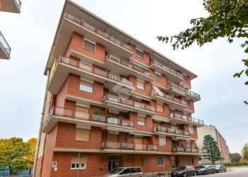 Trilocale Via De Nicola, Beinasco - foto 1