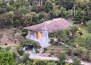 Villa via brigate cento croci, 21 
 Mezzema, Deiva Marina - foto 19