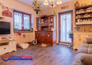 soggiorno - Independent house Frazione Cheniere 36, 36, Pollein - photo 7