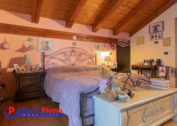 camera da letto - Independent house Frazione Cheniere 36, 36, Pollein - photo 27