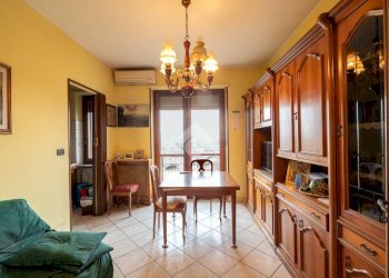 Trilocale Via Pessione, Riva presso Chieri - foto 1