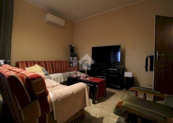Four-room apartment Strada statale dinazzano, Casalgrande - photo 6