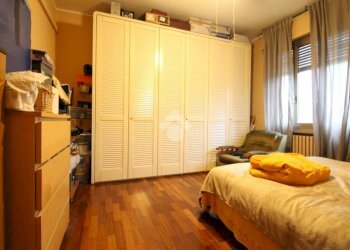 Four-room apartment Strada statale dinazzano, Casalgrande - photo 8