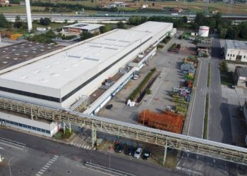 Capannone Chivasso - foto 1