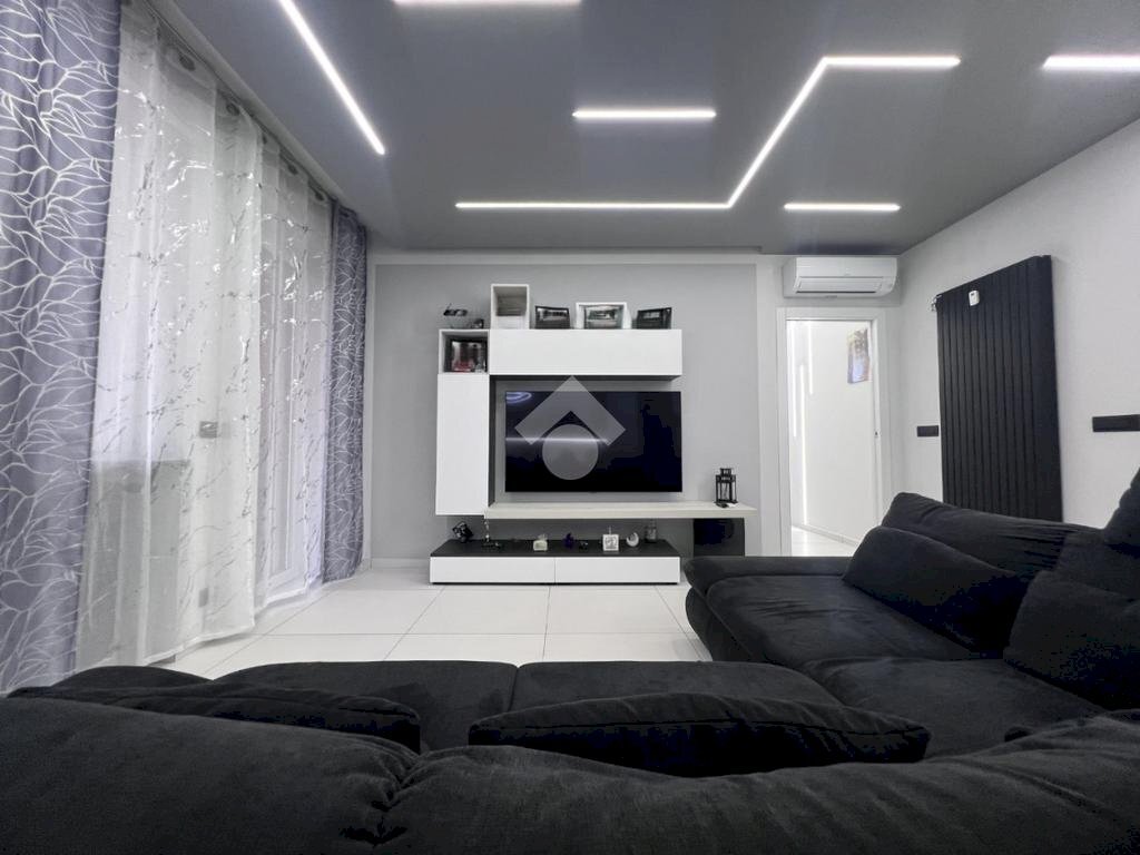 Appartamento Via Cavour, Orbassano - foto 3