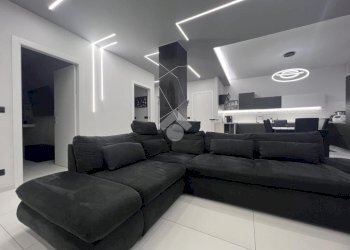 Appartamento Via Cavour, Orbassano - foto 4