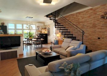 Appartamento Strada principale Beneceto, Parma (zona San Lazzaro) - foto 1