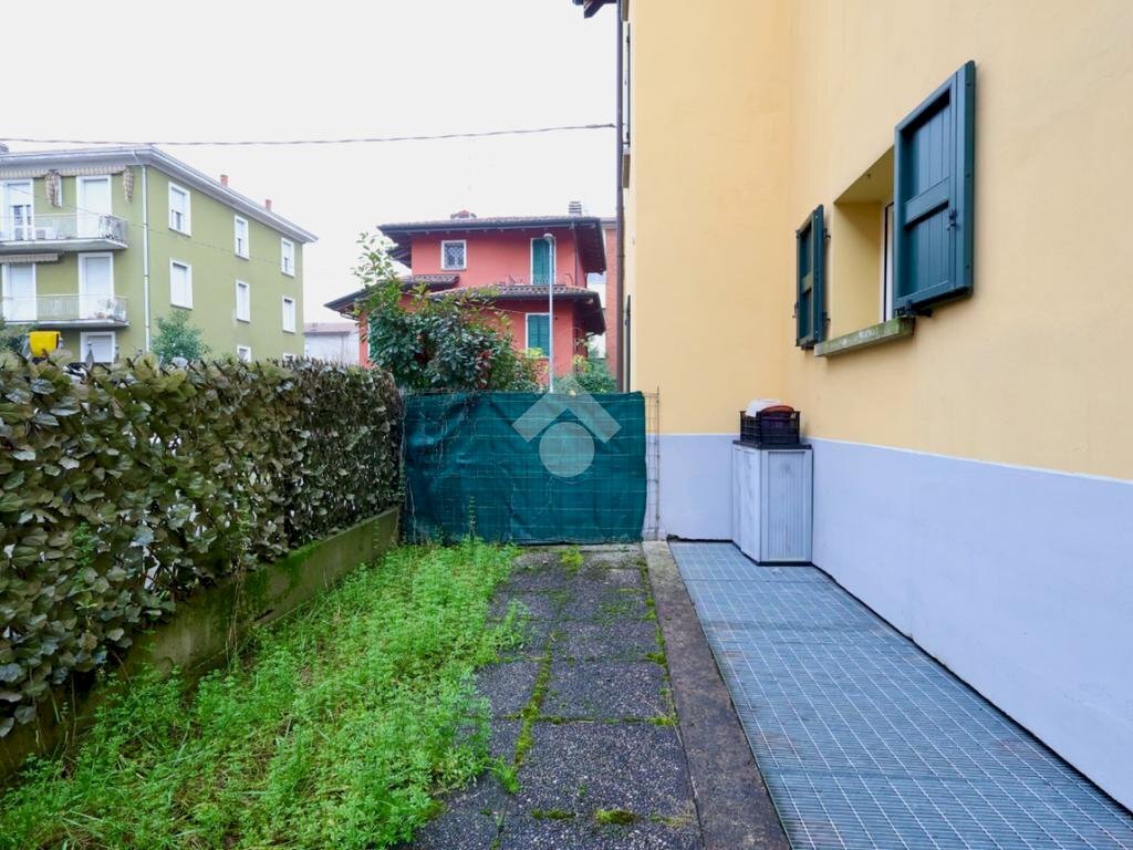 One-room apartment Via Monte Nero, Reggio nell'Emilia - photo 2