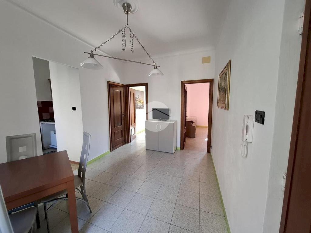 Four-room apartment Via antonio piccone, Genova (neighborhood Certosa) - photo 3