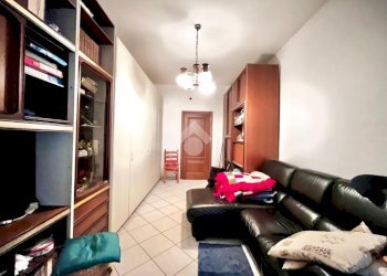 Apartment Via Piave, La Spezia (neighborhood Ospedale) - photo 12