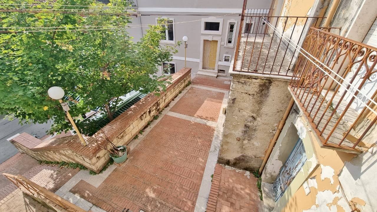 Foto 2 - Casa semi indipendente Vicolo Quarto di Via Roma, Carife - foto 2