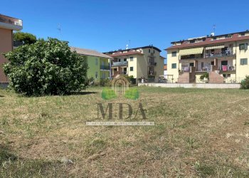 Foto 1 - Terreno edificabile via Francesco Baracca, Martinsicuro - foto 1