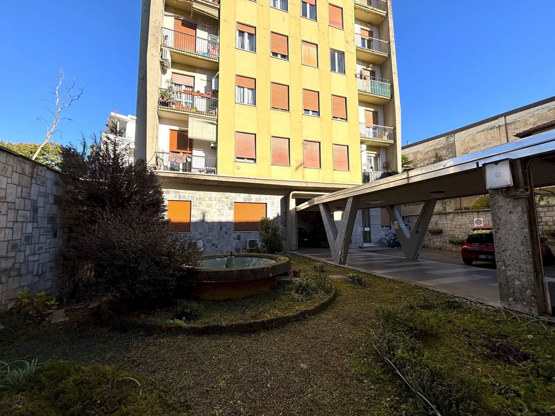 Foto 2 - Three-room apartment via volta, Gallarate - photo 2