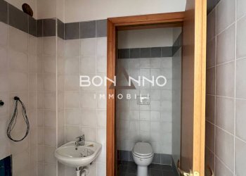 Foto 4 - Locale Commerciale via le filande
 
16, Rossano Veneto - foto 4