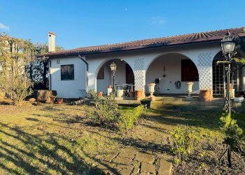 Foto 3 - Villa Via Dei Redattori
 
109, Roma - photo 3