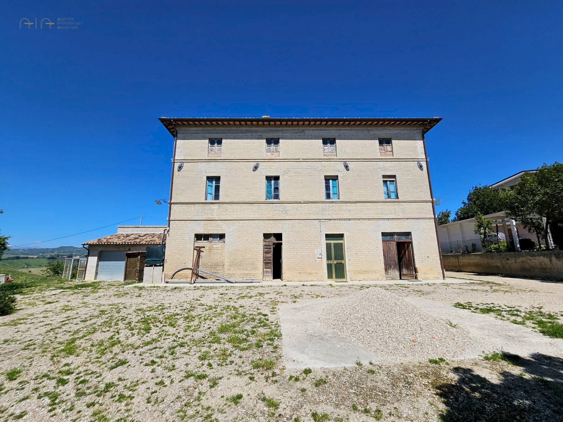 Foto 2 - Rustico Contrada Tesino
 
7, Cossignano - foto 2