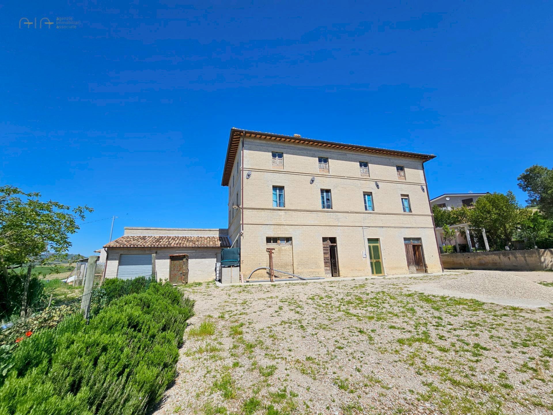 Foto 3 - Rustico Contrada Tesino
 
7, Cossignano - foto 3