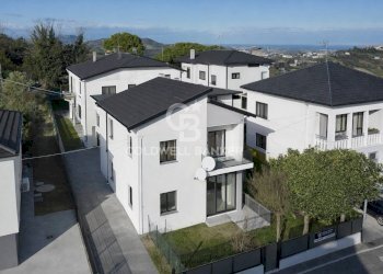 Foto 1 - Villa Via Provinciale Pesaro
 
115, Mondaino - foto 1