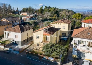 Foto 11 - Villa Via Provinciale Pesaro
 
115, Mondaino - foto 11