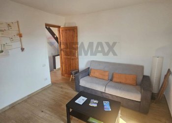 Soggiorno - Trilocale VIA FRAZIONE LEZZENO
 
37, Bellano - foto 7