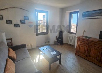 Soggiorno - Trilocale VIA FRAZIONE LEZZENO
 
37, Bellano - foto 12