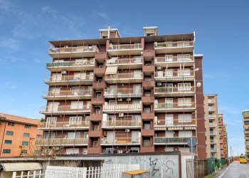 Edificio all\'aperto - Quadrilocale Piazza Giovanni XXIII
 
71, Senago - foto 2